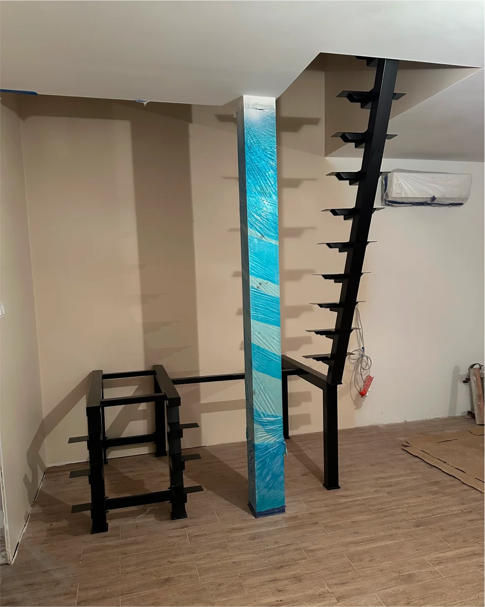 Zdjęcie - Schody metalowe spawane